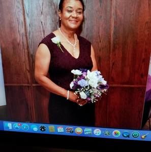 Meet your Posher, Yvonne